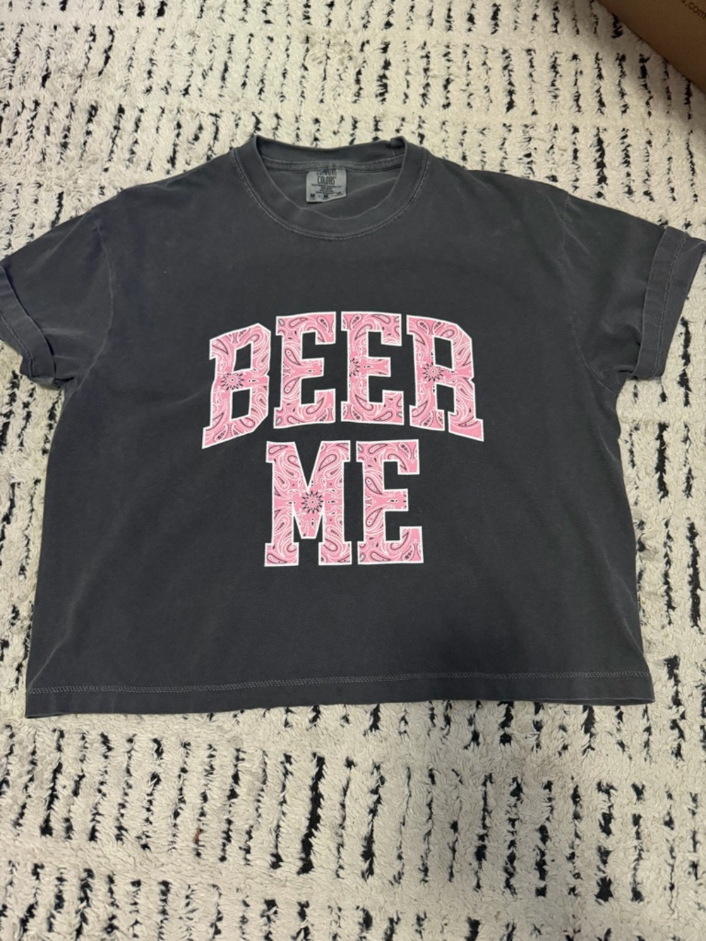Charcoal Gray Graphic 'Beer Me' Tee with Pink Lettering